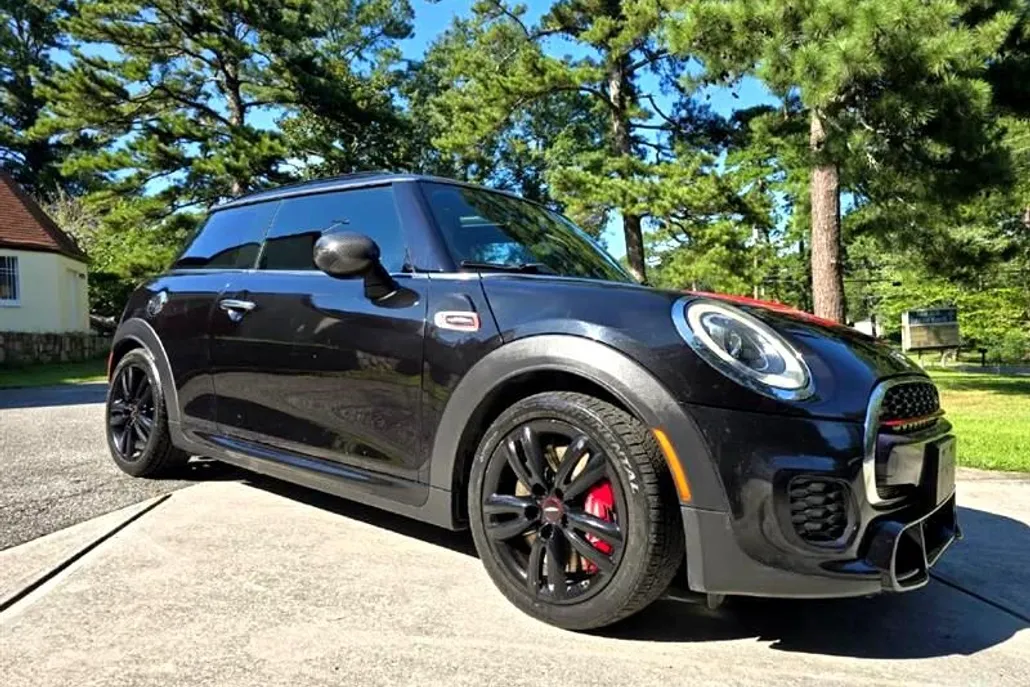 2018 Mini Cooper Hardtop John Cooper Works photo 1