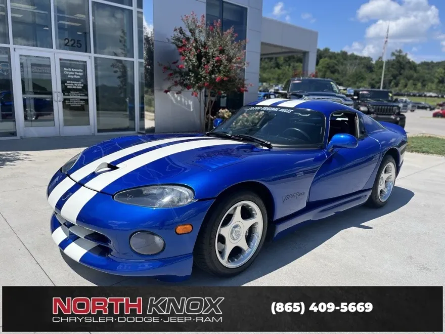 1997 Dodge Viper 10 GTS photo 1