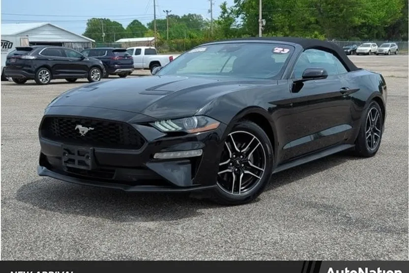 2023 Ford Mustang EcoBoost Premium Convertible photo 1