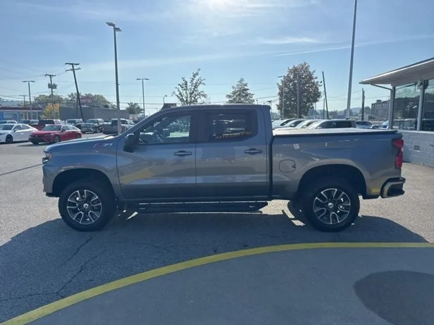 2021 Chevrolet Silverado 1500 RST photo 1