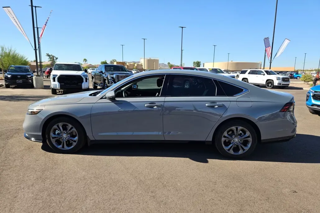 2024 Honda Accord Hybrid EX-L photo 1