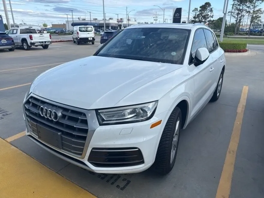 2018 Audi Q5 2.0T Premium photo 1