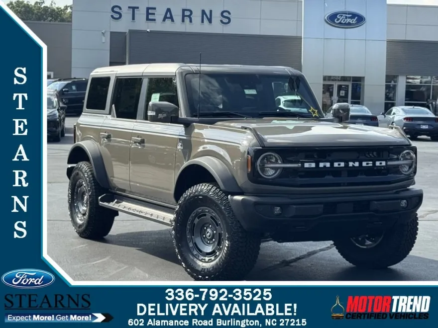 2025 Ford Bronco Outer Banks photo 1
