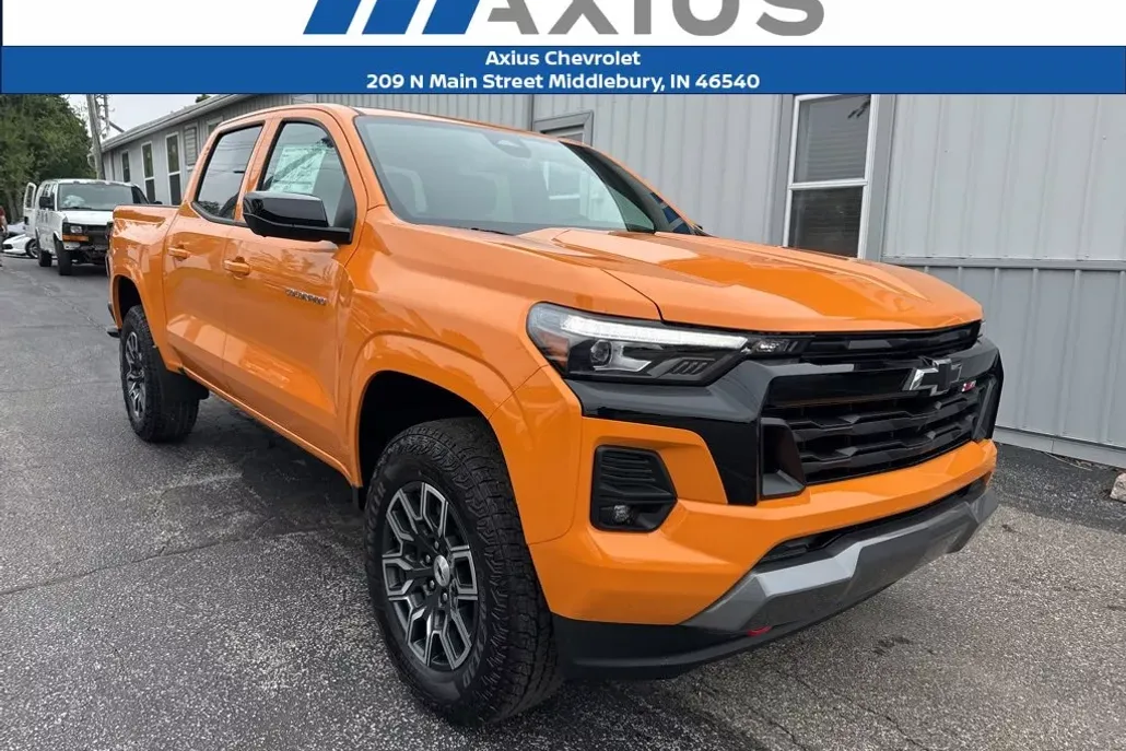 2025 Chevrolet Colorado Z71 photo 1