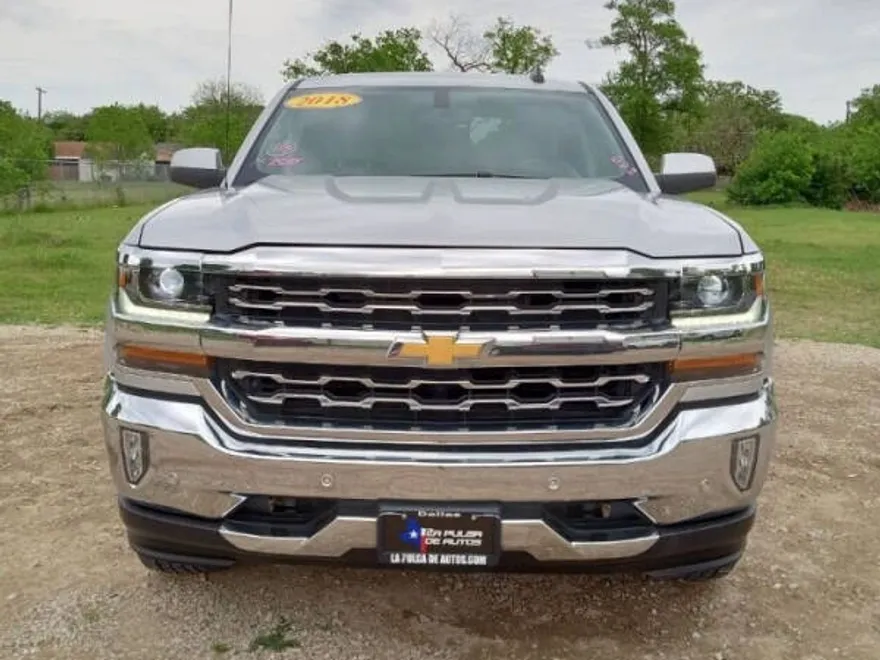 2018 Chevrolet Silverado 1500 LT photo 1