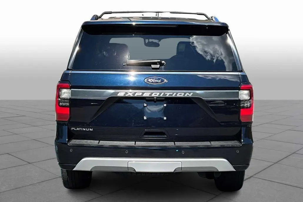 2021 Ford Expedition Platinum photo 1