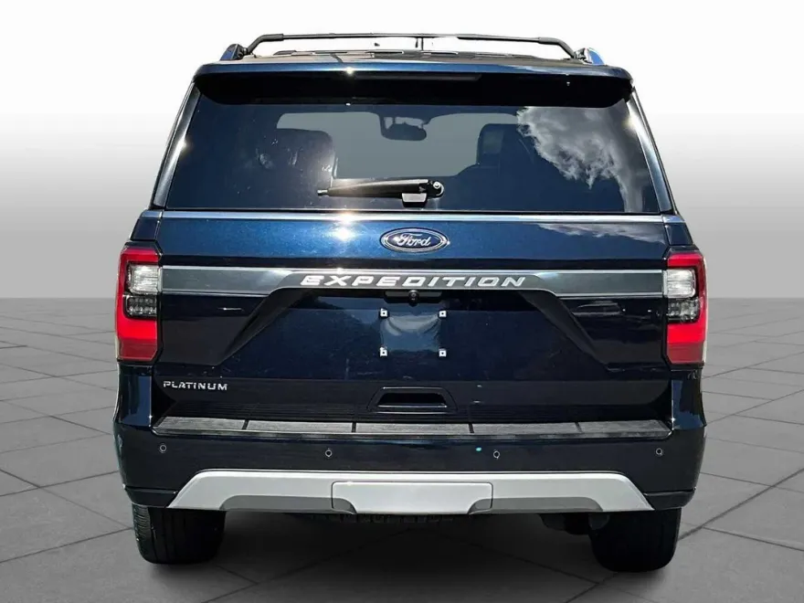 2021 Ford Expedition Platinum photo 1