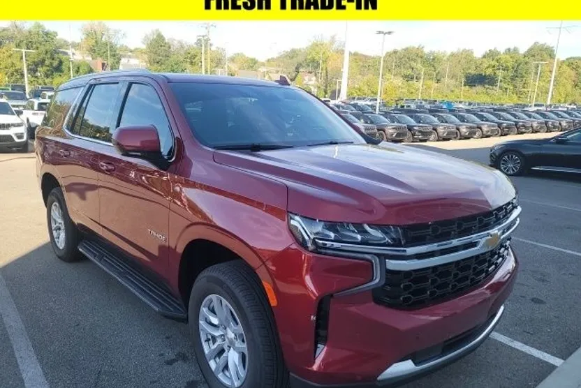 2024 Chevrolet Tahoe LS photo 1
