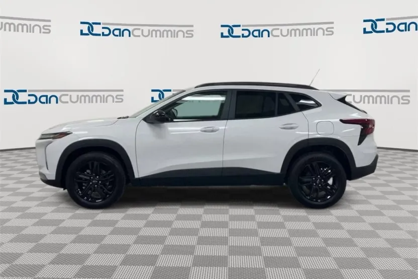 2024 Chevrolet Trax ACTIV photo 1
