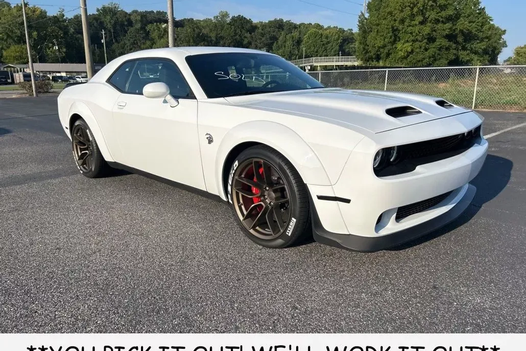 2020 Dodge Challenger SRT8 Hellcat Widebody photo 1