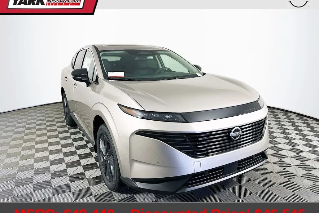 2025 Nissan Murano SL photo 1
