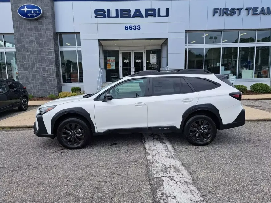 2025 Subaru Outback Onyx Edition photo 1