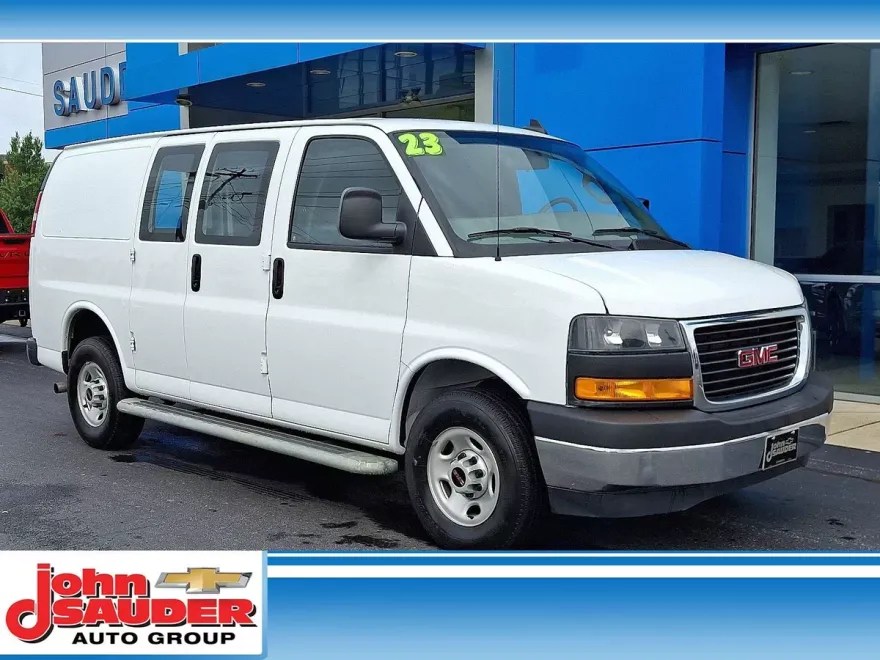 2023 Gmc Savana Cargo 2500 photo 1