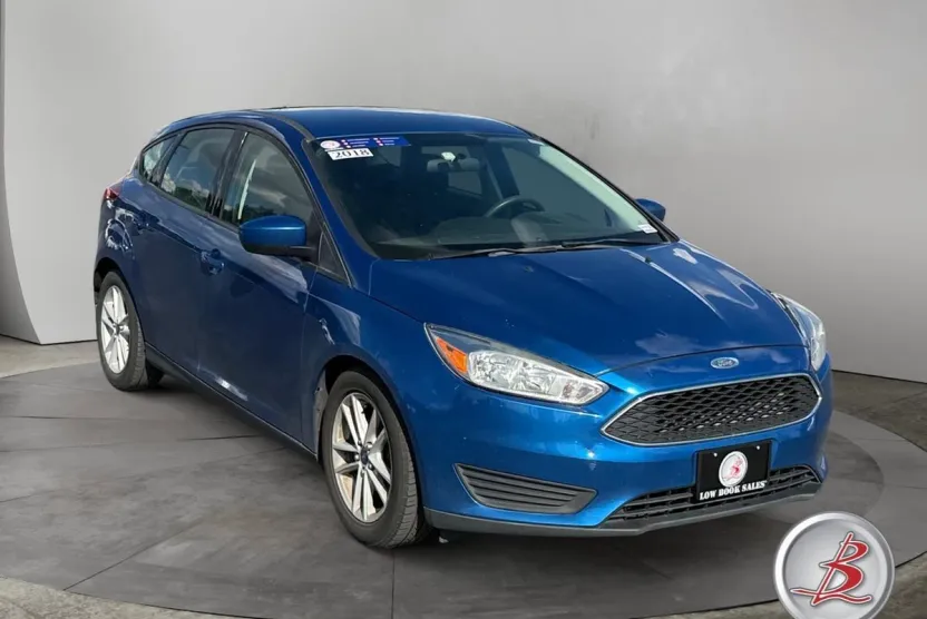 2018 Ford Focus SE photo 1