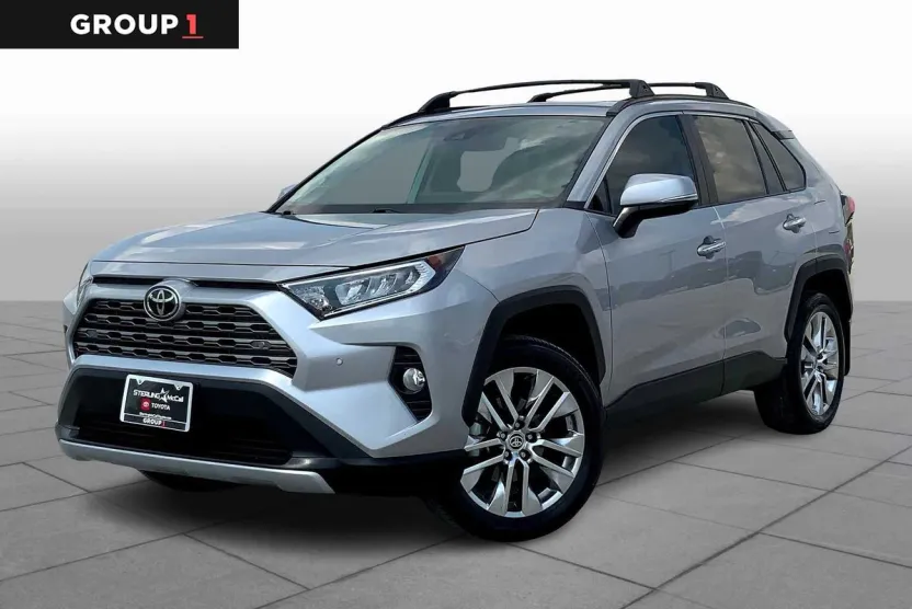 2021 Toyota RAV4 Limited photo 1