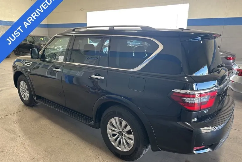 2021 Nissan Armada SV photo 1