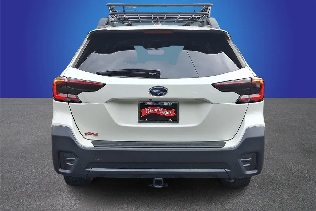 2020 Subaru Outback Onyx Edition XT photo 1