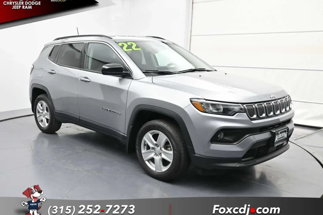 2022 Jeep Compass North Edition Latitude photo 1
