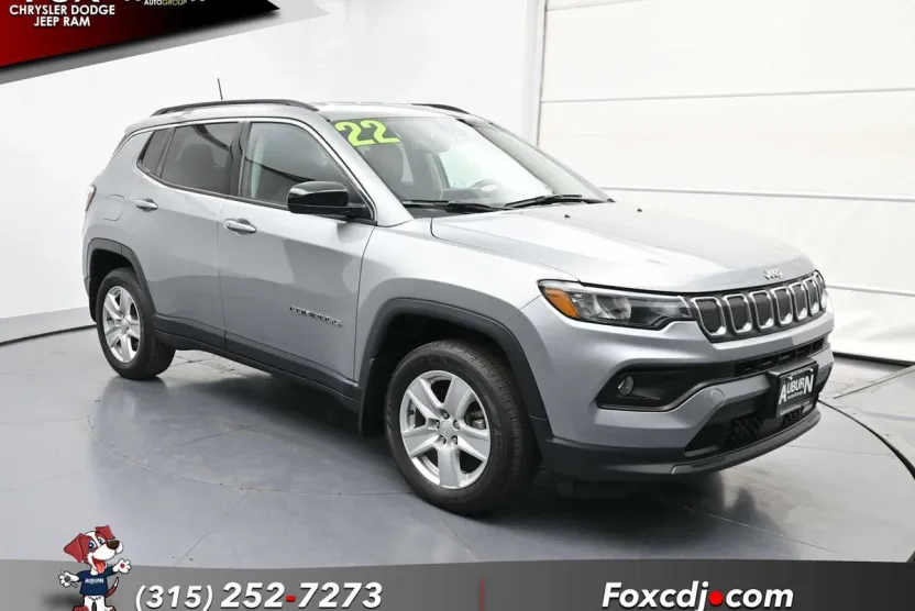 2022 Jeep Compass North Edition Latitude photo 1