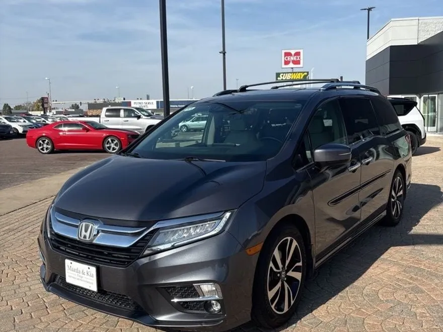 2019 Honda Odyssey Elite photo 1
