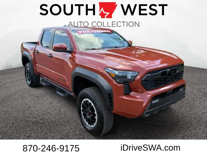 2025 Toyota Tacoma TRD photo 1