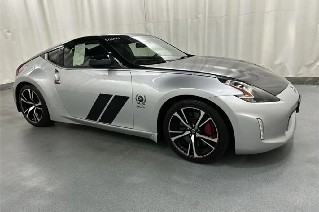 2020 Nissan 370Z Sport photo 1