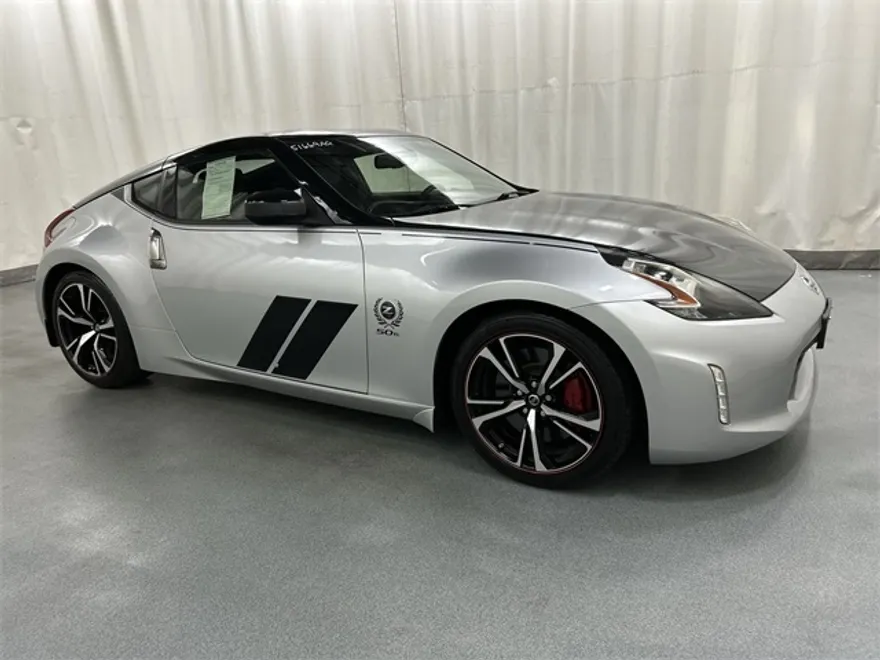 2020 Nissan 370Z Sport photo 1