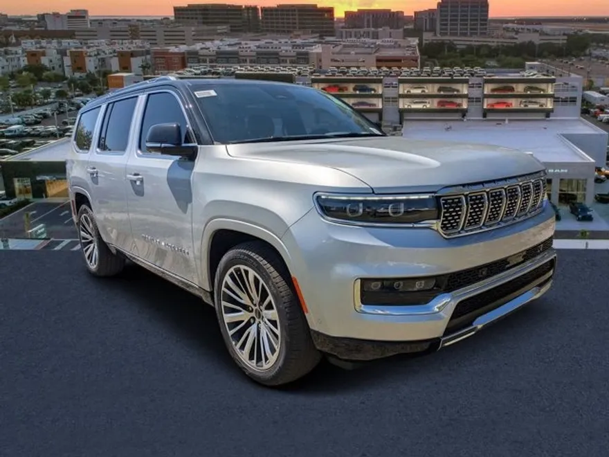2025 Jeep Grand Wagoneer Base photo 1