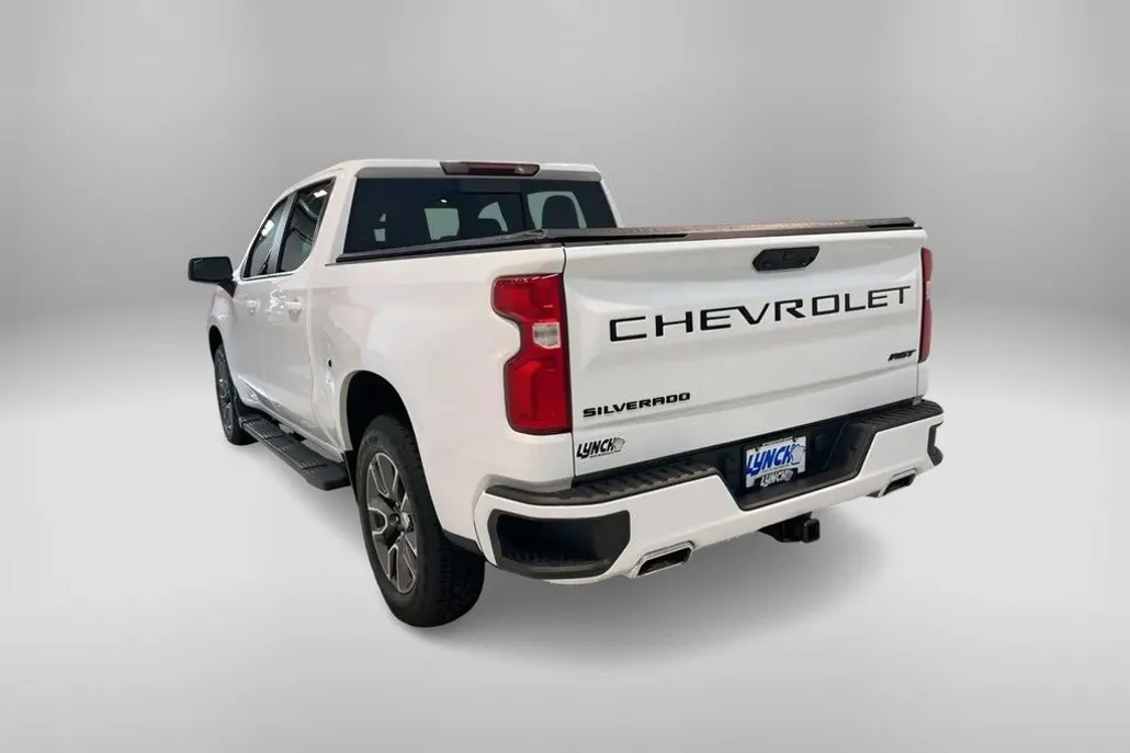 2023 Chevrolet Silverado 1500 RST photo 1