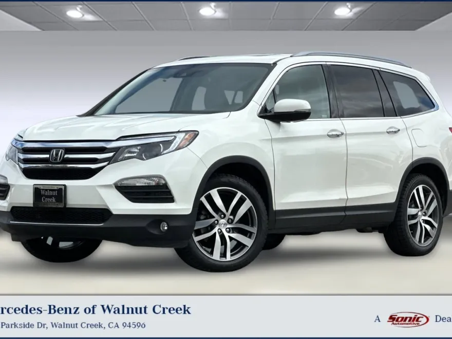 2018 Honda Pilot Elite photo 1