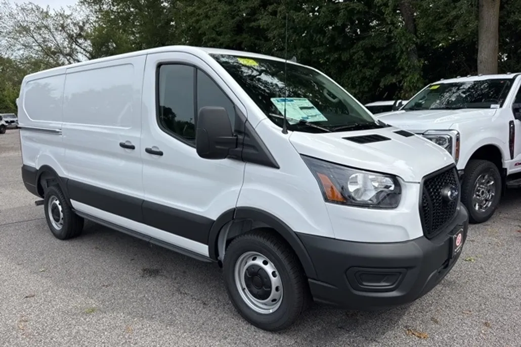 2025 Ford Transit photo 1