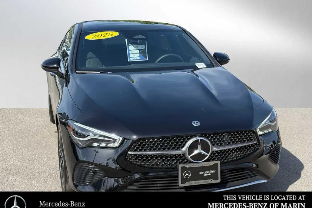 2025 Mercedes Benz CLA 250 photo 1