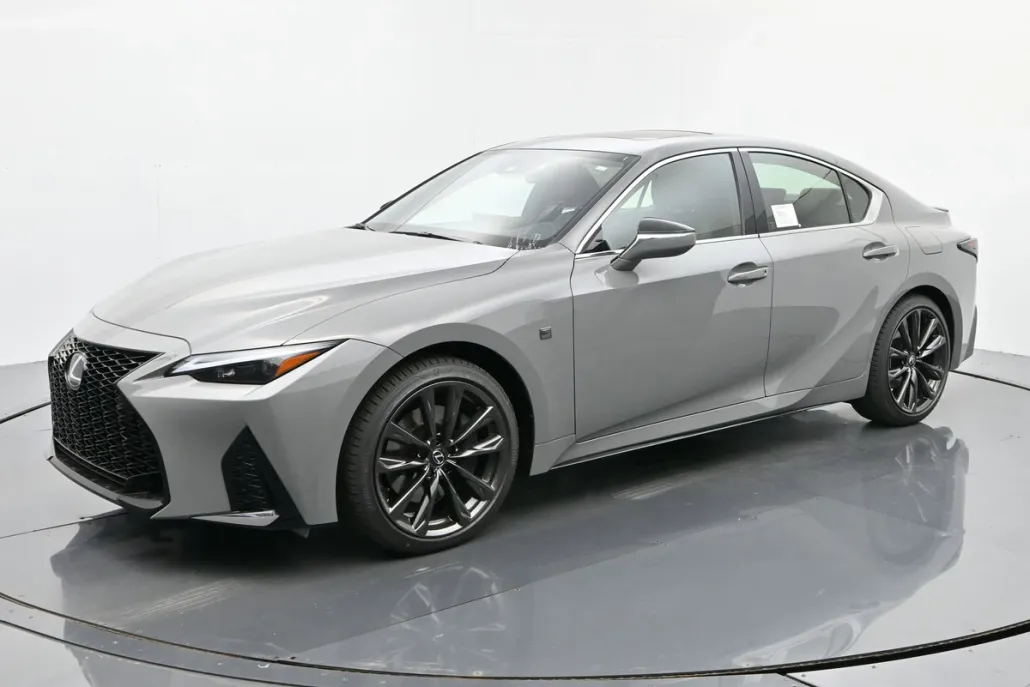 2025 Lexus IS 350 F SPORT photo 1