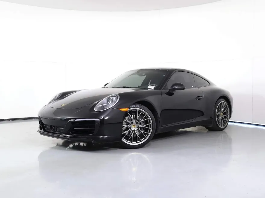 2019 Porsche 911 T photo 1