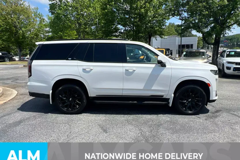 2022 Cadillac Escalade Sport Platinum photo 1