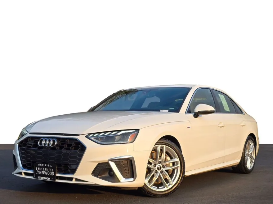 2023 Audi A4 45 S line Premium Plus photo 1