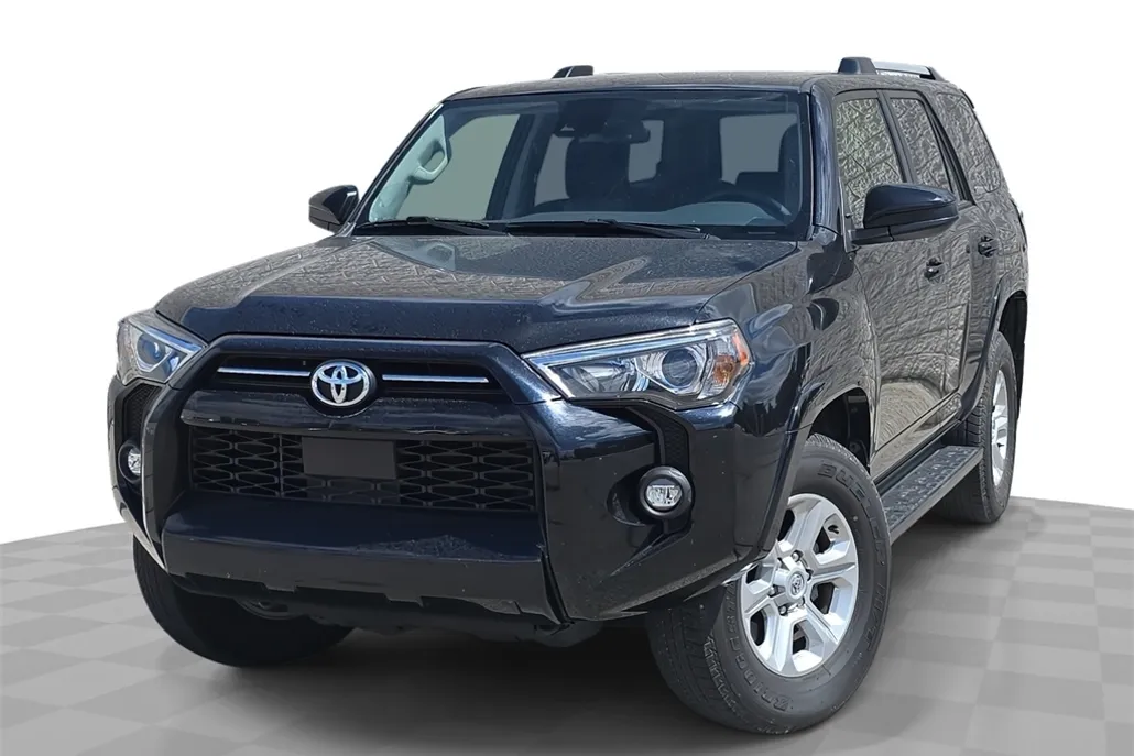 2024 Toyota 4Runner SR5 4WD photo 1