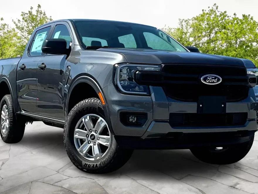 2025 Ford Ranger XL photo 1