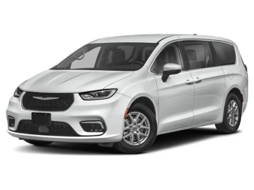 2023 Chrysler Pacifica Touring L photo 1