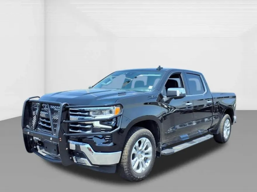 2023 Chevrolet Silverado 1500 LTZ photo 1