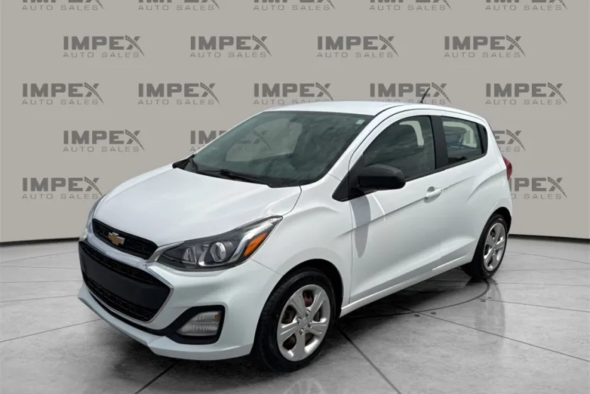 2019 Chevrolet Spark LS photo 1