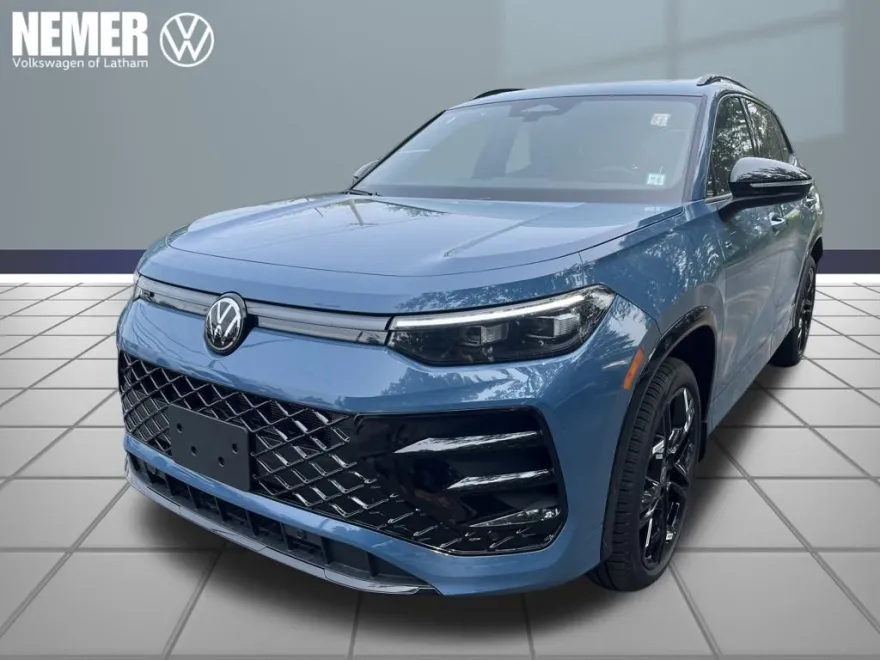 2025 Volkswagen Tiguan SE R-Line Black photo 1