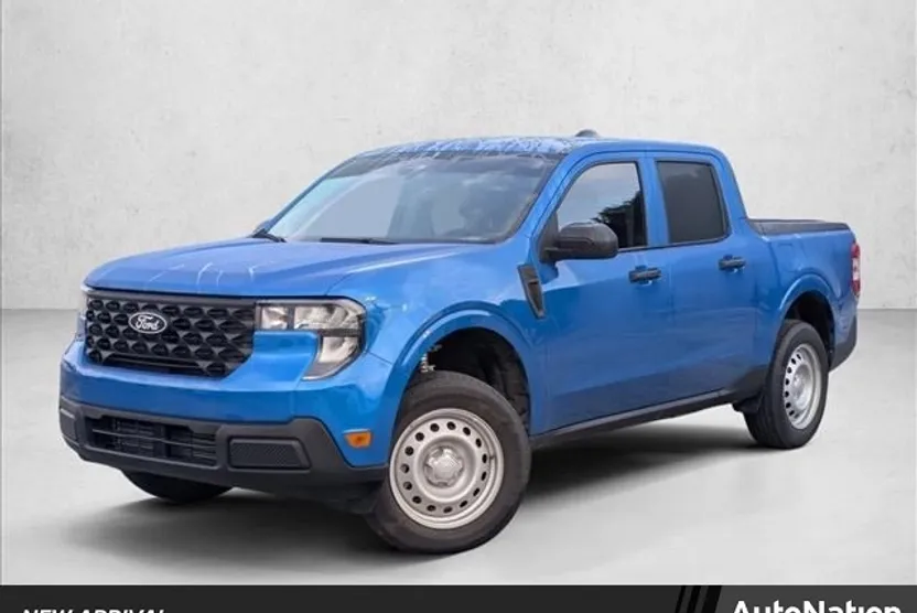 2025 Ford Maverick XL photo 1