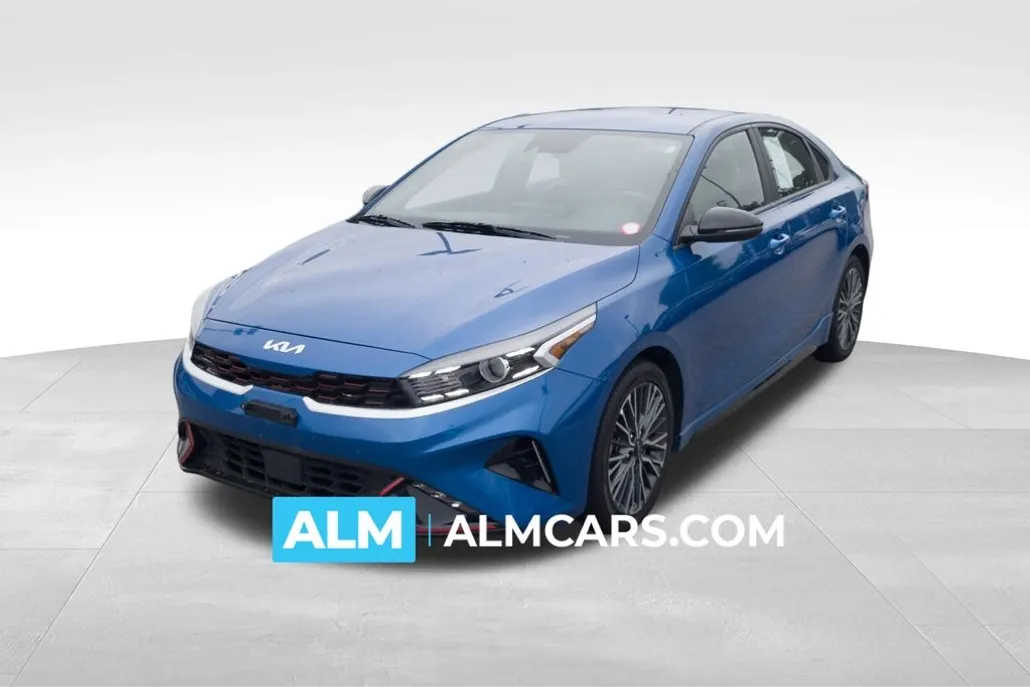 2023 Kia Forte GT-Line photo 1