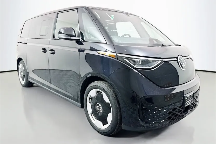 2025 Volkswagen ID. Buzz Pro S photo 1