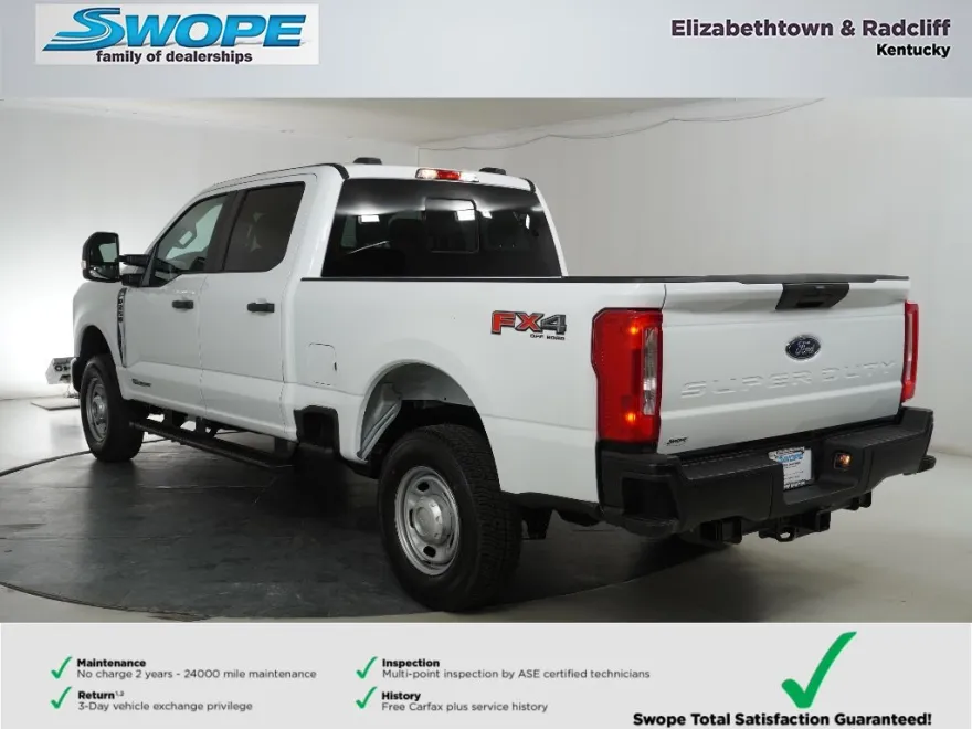 2025 Ford F-250 XL photo 1