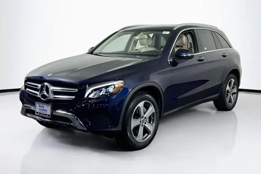 2019 Mercedes Benz GLC photo 1