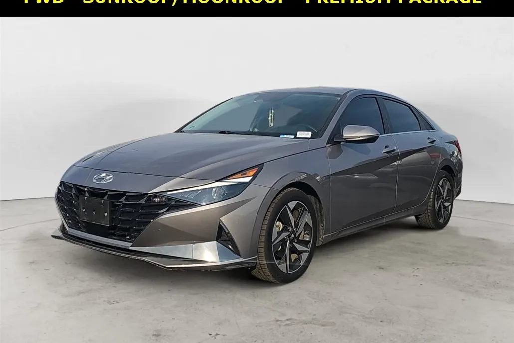 2021 Hyundai Elantra SEL photo 1