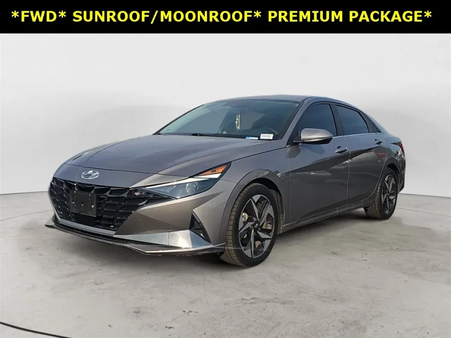 2021 Hyundai Elantra SEL photo 1