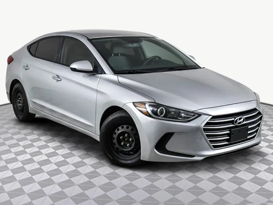2017 Hyundai Elantra SE photo 1